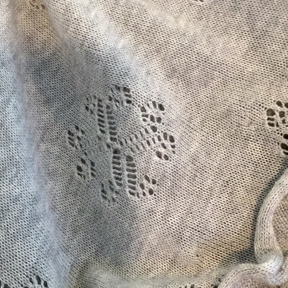 Women’s Sweater - Picture 5 of 5